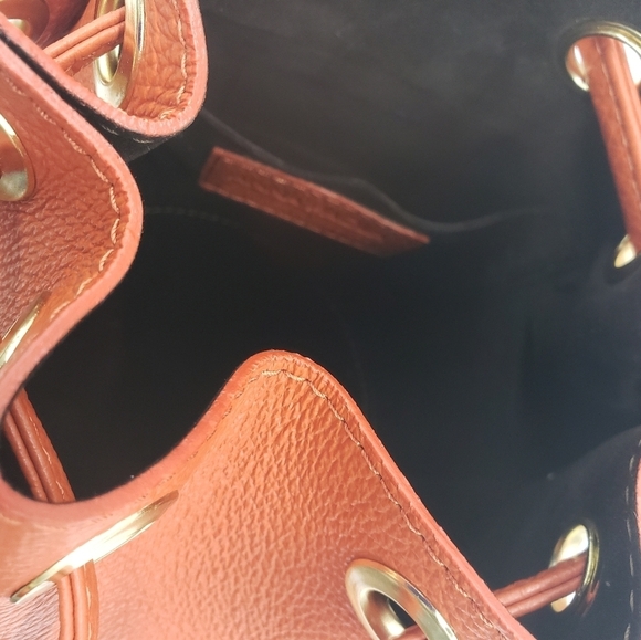 1492- Ana Paola Italian Genuine Leather Bucket Bag Orange NWT - Picture 7 of 9